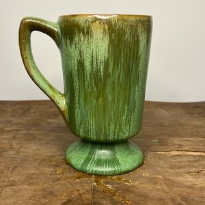GREEN MUG - Holds 8 oz.